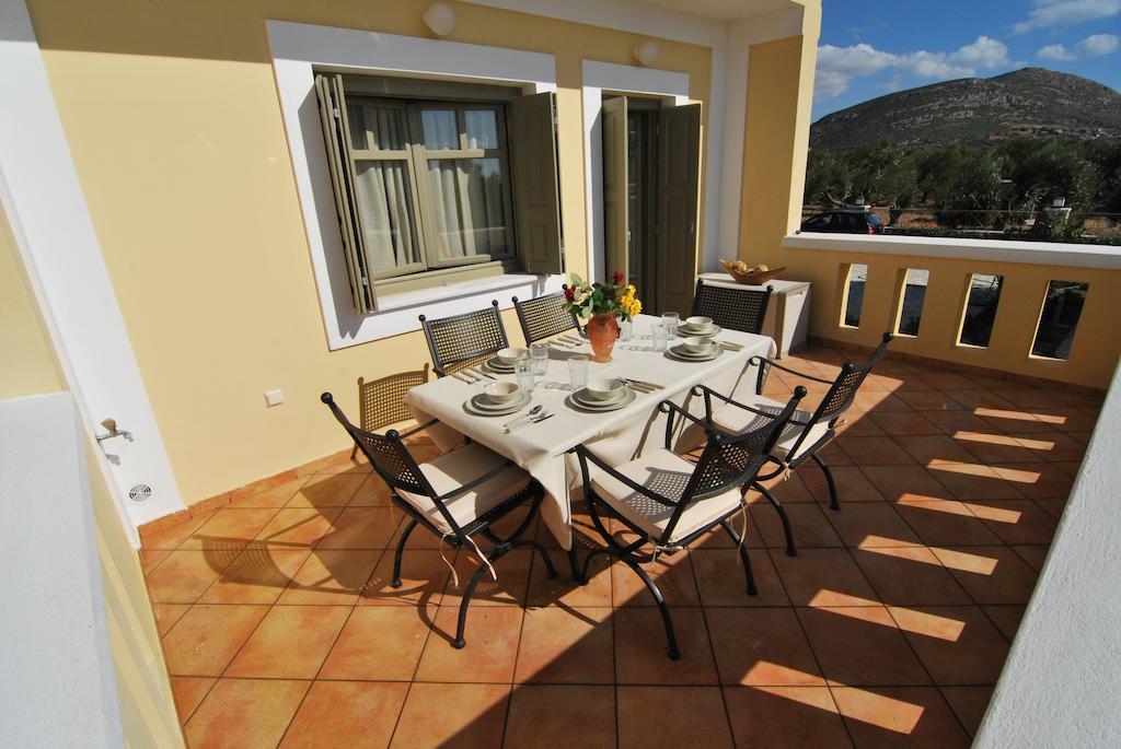 Villa Elaia Villas *