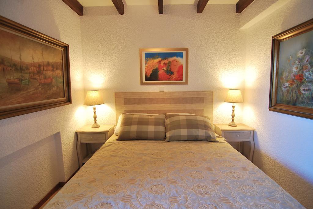 Villa Elaia Villas