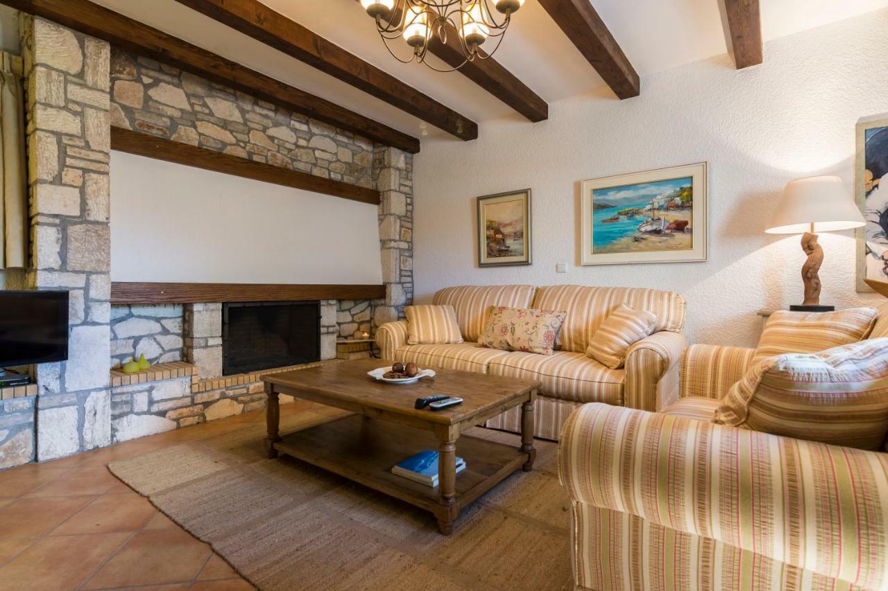 Elaia Villas Pythagoreio (Samos)