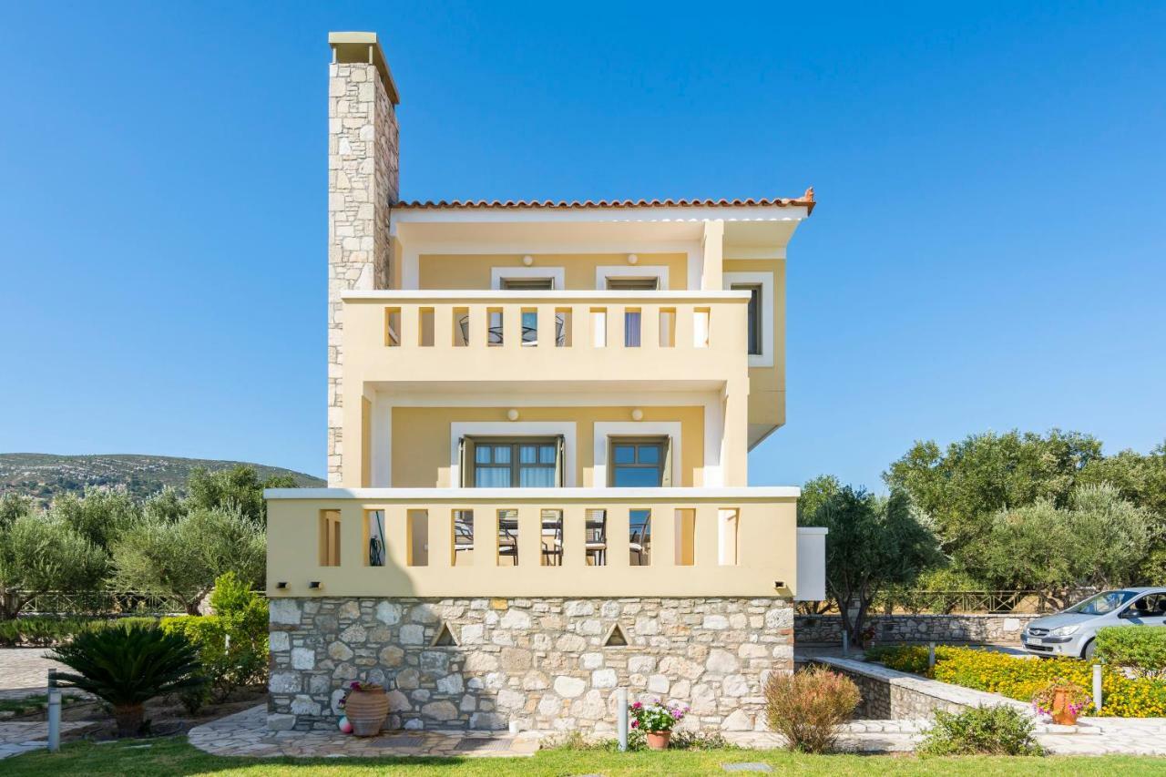 Villa Elaia Villas
