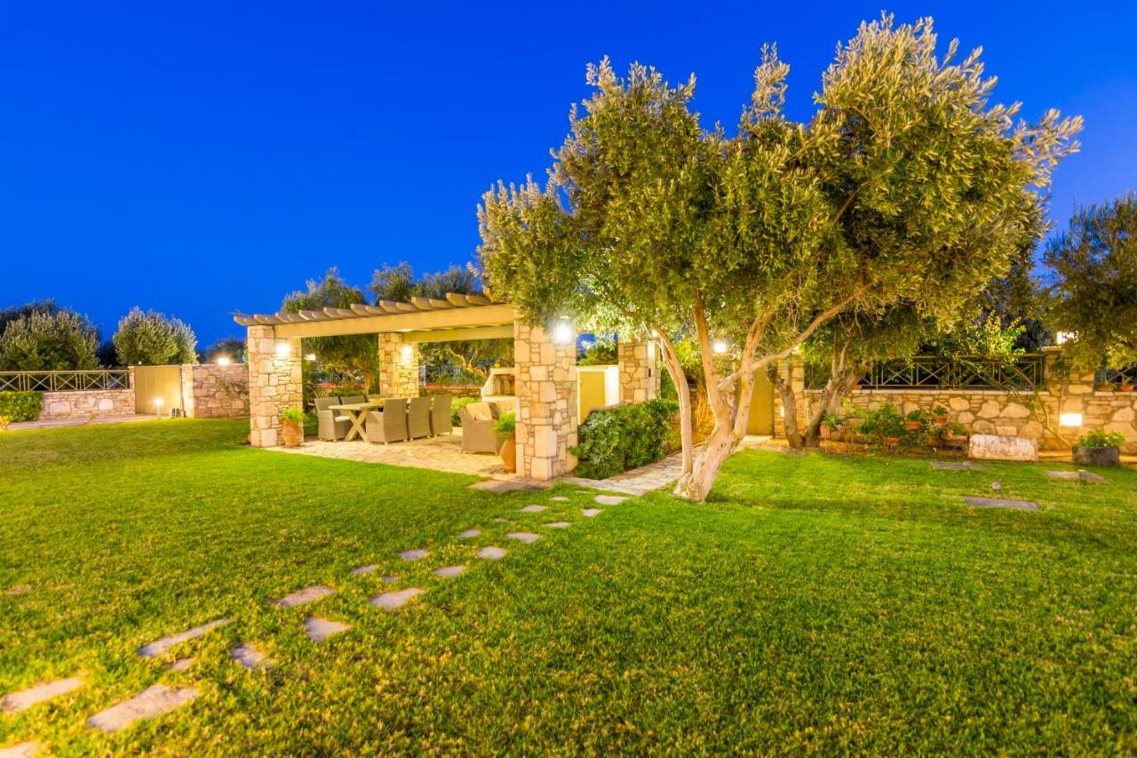 Elaia Villas
